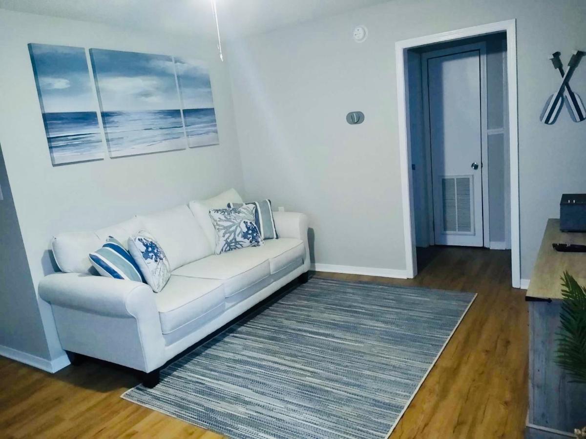 White Sand Getaway Steps From Beach Gulfport Εξωτερικό φωτογραφία